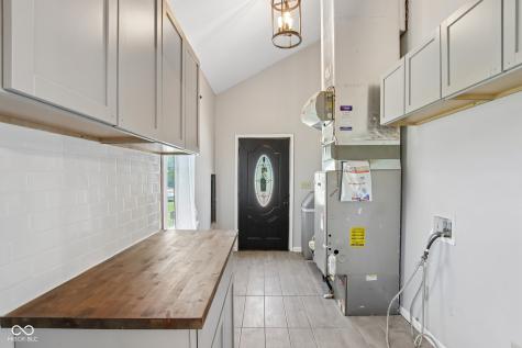 4450 W 300 N Fairland IN 46126