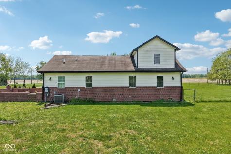 4450 W 300 N Fairland IN 46126