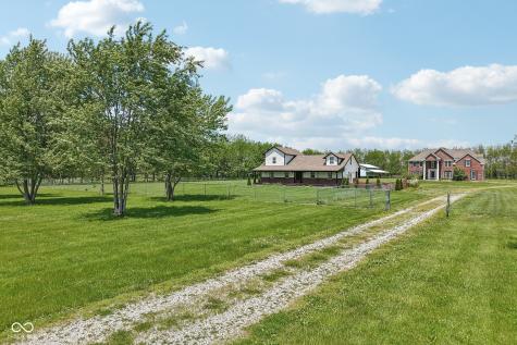 4450 W 300 N Fairland IN 46126