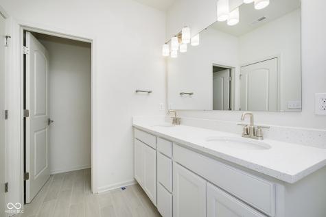 1866 Blenker Drive Carmel IN 46032