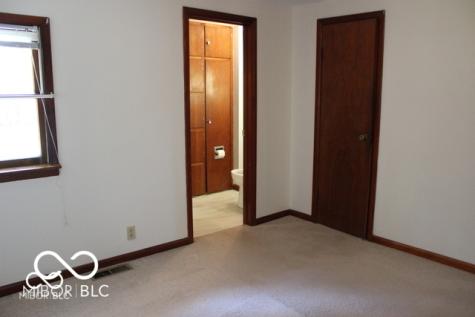 5043 W 144 Bargersville IN 46106