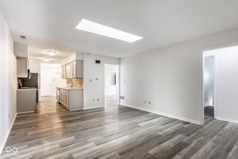 9350 Golden Leaf Way Indianapolis IN 46260
