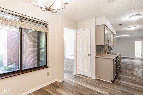 9350 Golden Leaf Way Indianapolis IN 46260