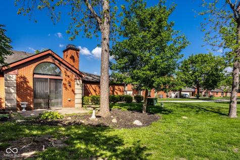 9350 Golden Leaf Way Indianapolis IN 46260