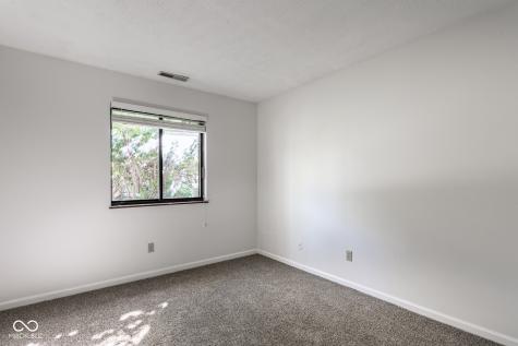 9350 Golden Leaf Way Indianapolis IN 46260