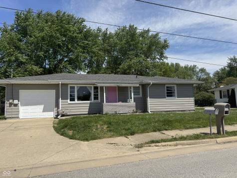 1042 E Mckay Road Shelbyville IN 46176