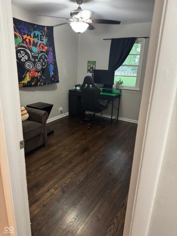 1042 E Mckay Road Shelbyville IN 46176