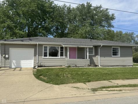 1042 E Mckay Road Shelbyville IN 46176