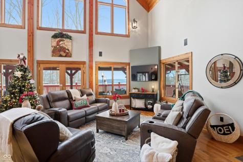 5736 N Pathways Drive Unionville IN 47468