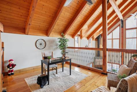 5736 N Pathways Drive Unionville IN 47468