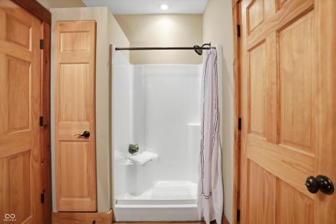 5736 N Pathways Drive Unionville IN 47468