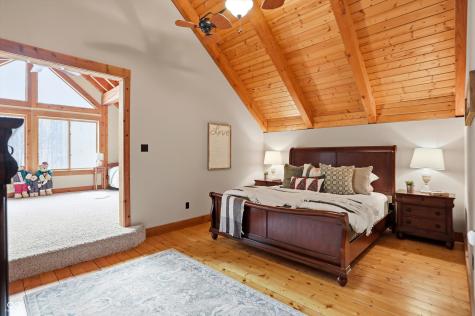 5736 N Pathways Drive Unionville IN 47468