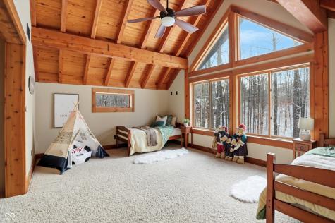 5736 N Pathways Drive Unionville IN 47468