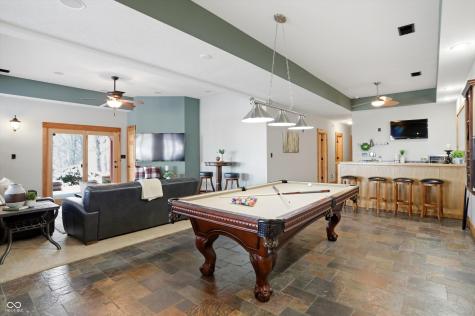 5736 N Pathways Drive Unionville IN 47468