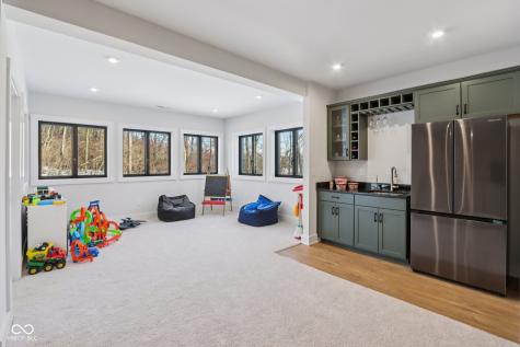 26791 Crooked Creek Avenue Arcadia IN 46030