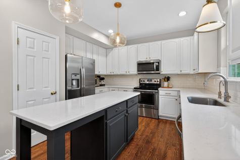 5675 Sapphire Drive Carmel IN 46033