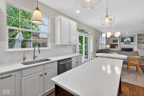 5675 Sapphire Drive Carmel IN 46033