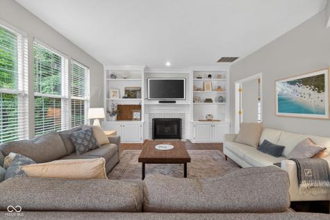 5675 Sapphire Drive Carmel IN 46033