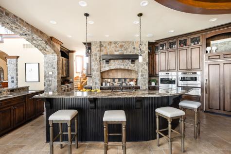8250 E 300 S Zionsville IN 46077