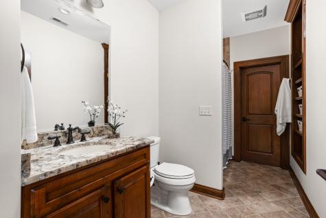 8250 E 300 S Zionsville IN 46077