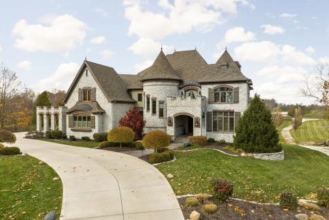 8250 E 300 S Zionsville IN 46077