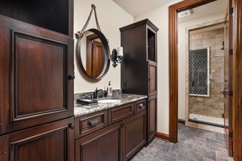 8250 E 300 S Zionsville IN 46077