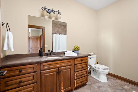 8250 E 300 S Zionsville IN 46077