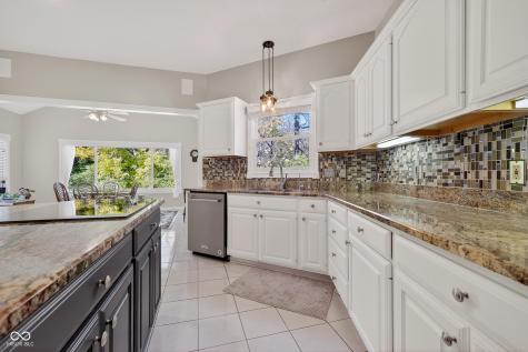 8646 Sturgeon Bay Lane Indianapolis IN 46236