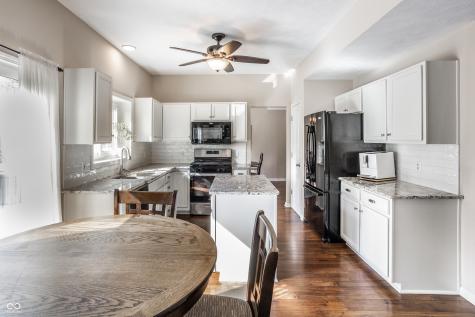 8953 Pine Tree Boulevard Indianapolis IN 46256