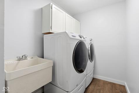 11302 Wood Creek Drive Carmel IN 46033