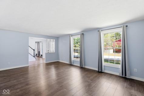 11302 Wood Creek Drive Carmel IN 46033