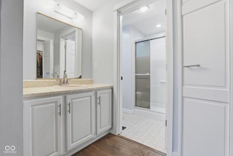 11302 Wood Creek Drive Carmel IN 46033