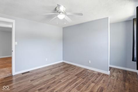 11302 Wood Creek Drive Carmel IN 46033