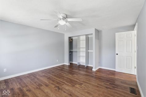 11302 Wood Creek Drive Carmel IN 46033