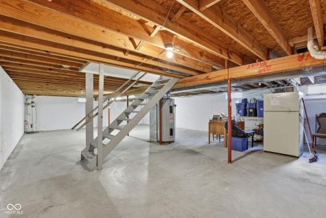 11302 Wood Creek Drive Carmel IN 46033