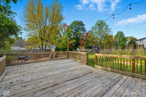 11302 Wood Creek Drive Carmel IN 46033