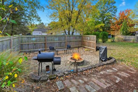 11302 Wood Creek Drive Carmel IN 46033