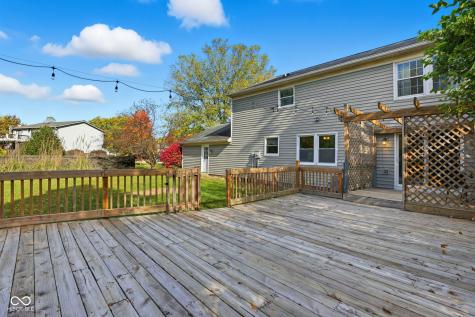 11302 Wood Creek Drive Carmel IN 46033