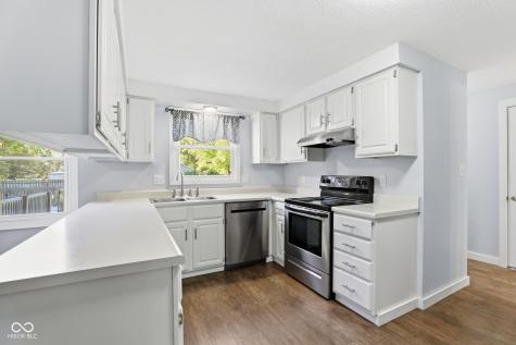 11302 Wood Creek Drive Carmel IN 46033