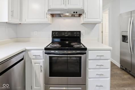 11302 Wood Creek Drive Carmel IN 46033