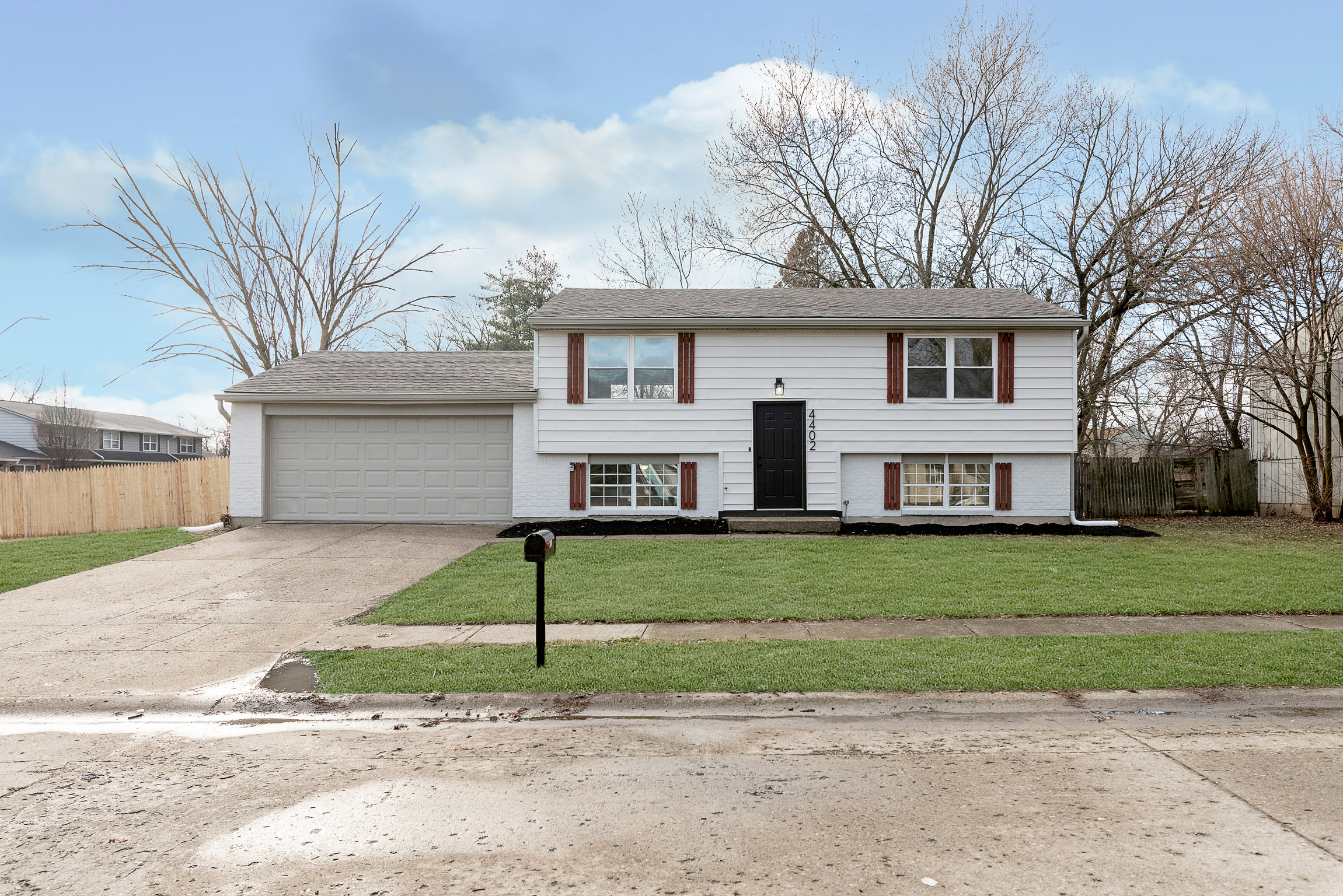 4402 Cherry Valley Drive Indianapolis IN 46235