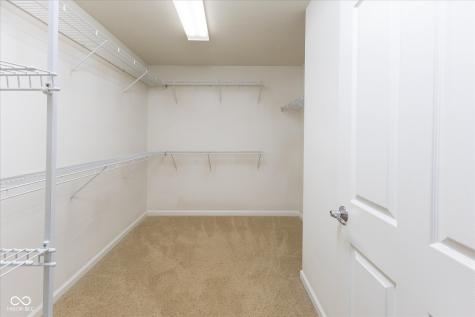 1962 Midnight Pass Brownsburg IN 46112