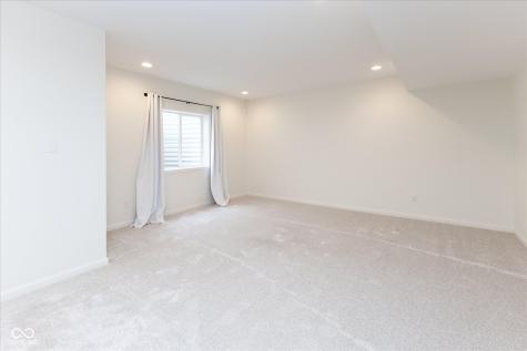 1962 Midnight Pass Brownsburg IN 46112