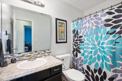 6832 Raritan Drive Indianapolis IN 46221