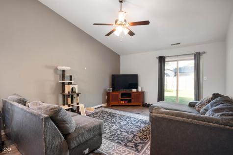 6832 Raritan Drive Indianapolis IN 46221