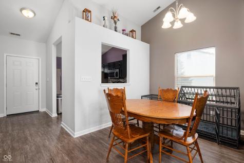 6832 Raritan Drive Indianapolis IN 46221