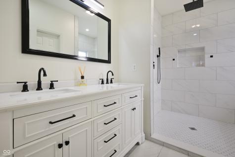 1131 Jefferson Avenue Indianapolis IN 46201
