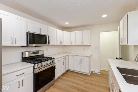 1325 E 52nd Street Indianapolis IN 46205
