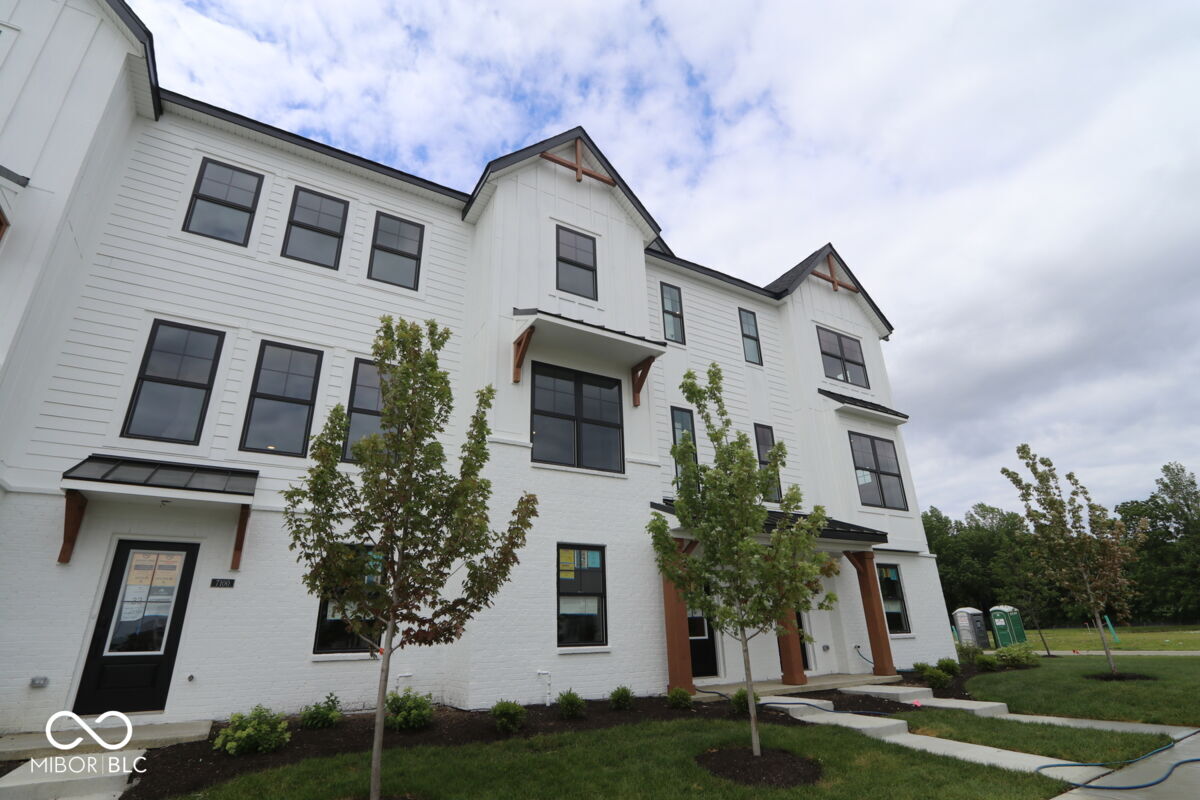 7102 Nine Penny Drive Brownsburg IN 46112