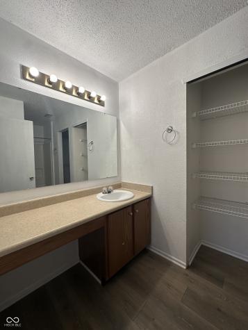 12639 Justice Crossing Fishers IN 46037